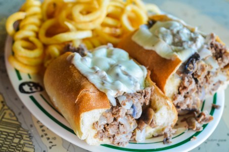 15 Best Flanigan's Menu Items Ranked