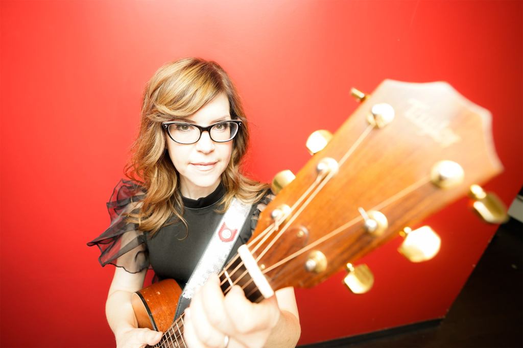 Lisa Loeb and Joan Osborne