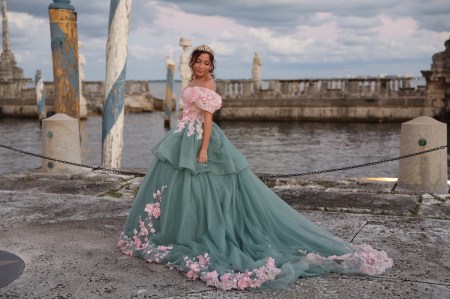 The Dresses of "Everyone's Quince" at Vizcaya