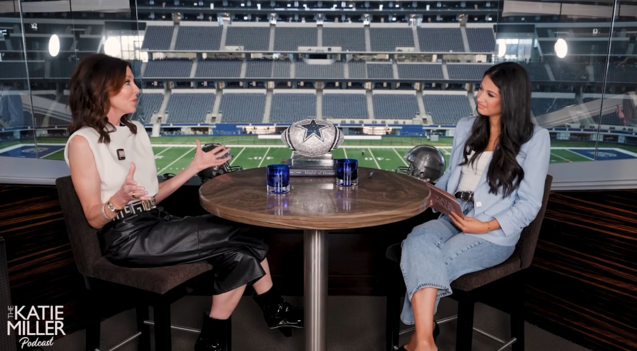 Charlotte Jones (left) speaks with Katie Miller inside Dallas Cowboys stadium