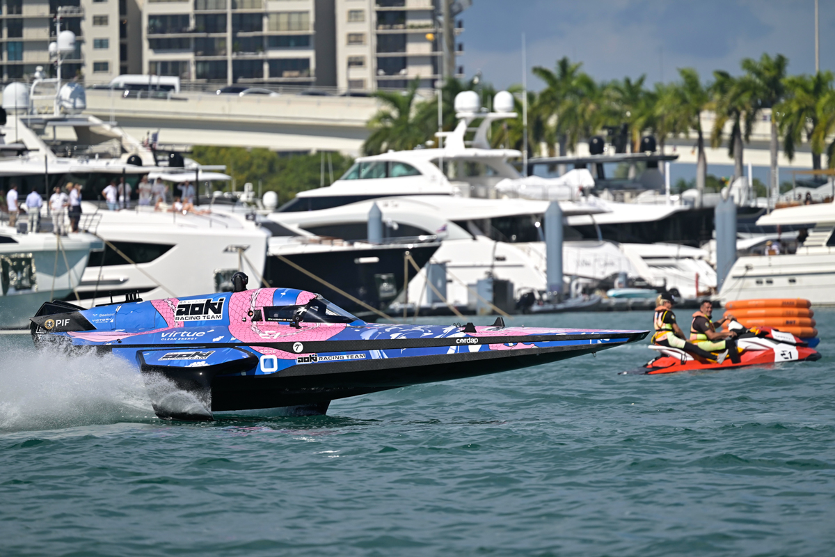Photos: E1 World Championship Race Was a Star-Studded Spectacle