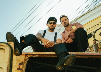 Luis Fonsi Taps Into His Salsa Groove with New Single