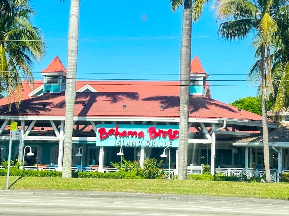 Bahama Breeze to Close All Florida Locations After 30 Years