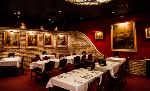 Florida Steakhouse Has Half a Million Wine Bottles