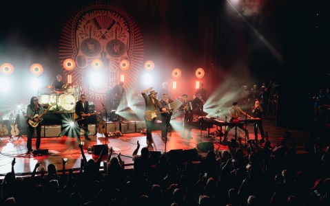 The Mavericks Tour Again After Raul Malo's Death