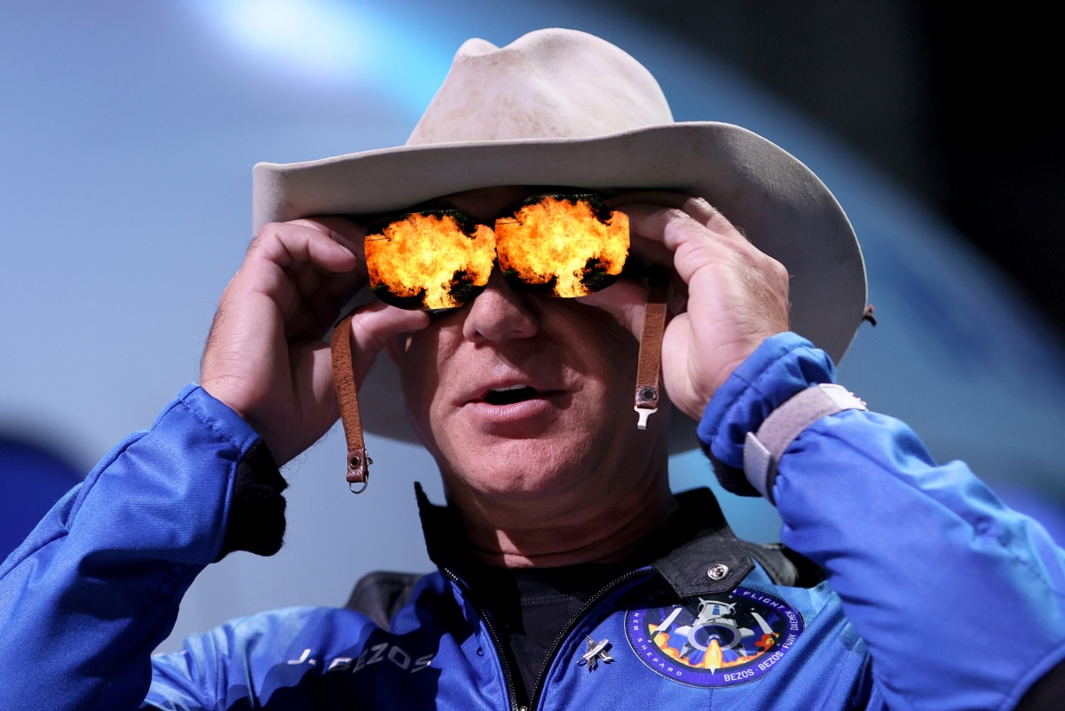 Miami man’s $100M toy rocket explodes in spectacular fashion
