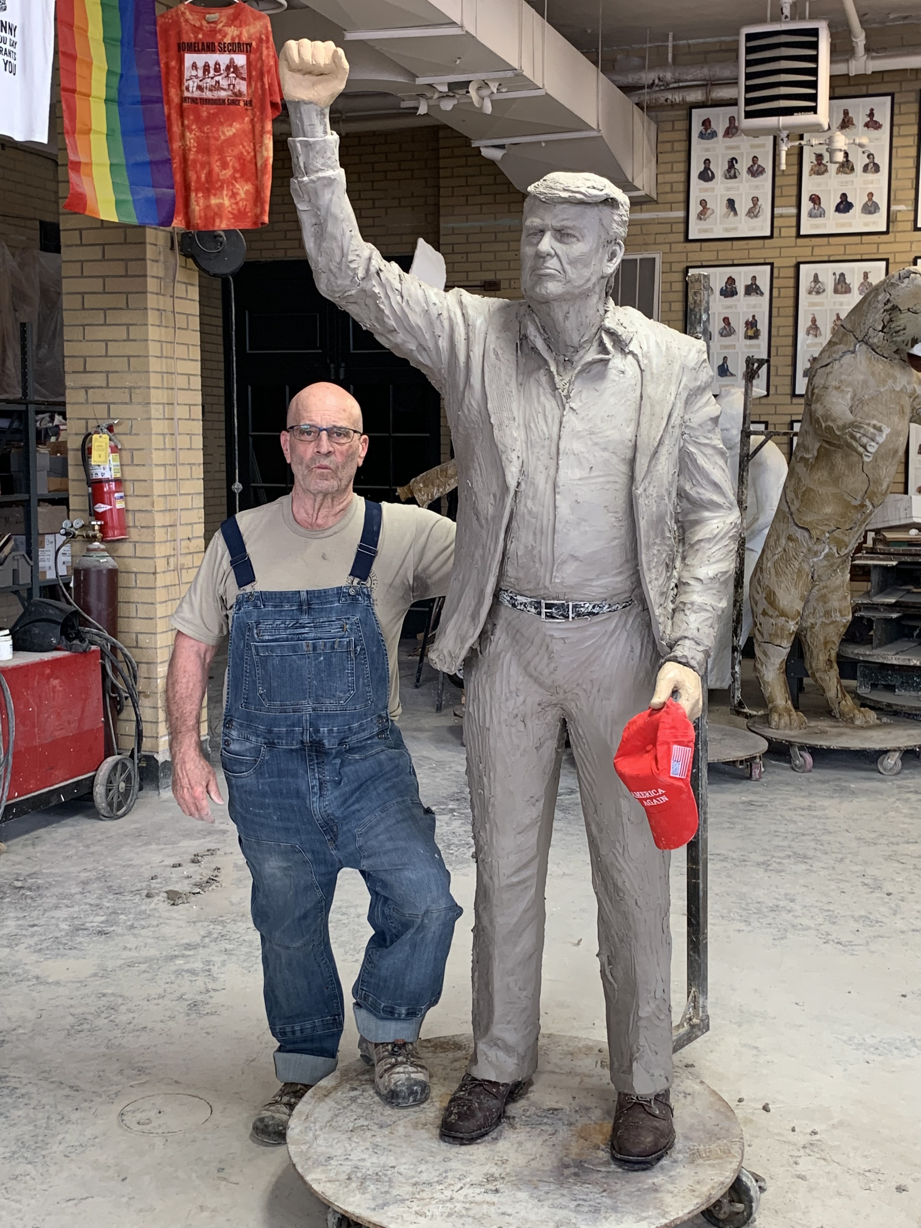 Sculptor Behind Gold-Leafed Trump Statue: 'This Was Chaos'