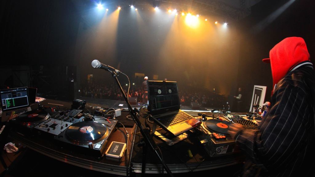 Drizzy’s Room: A Night of Rap, R&B, and Club Anthems in Miami