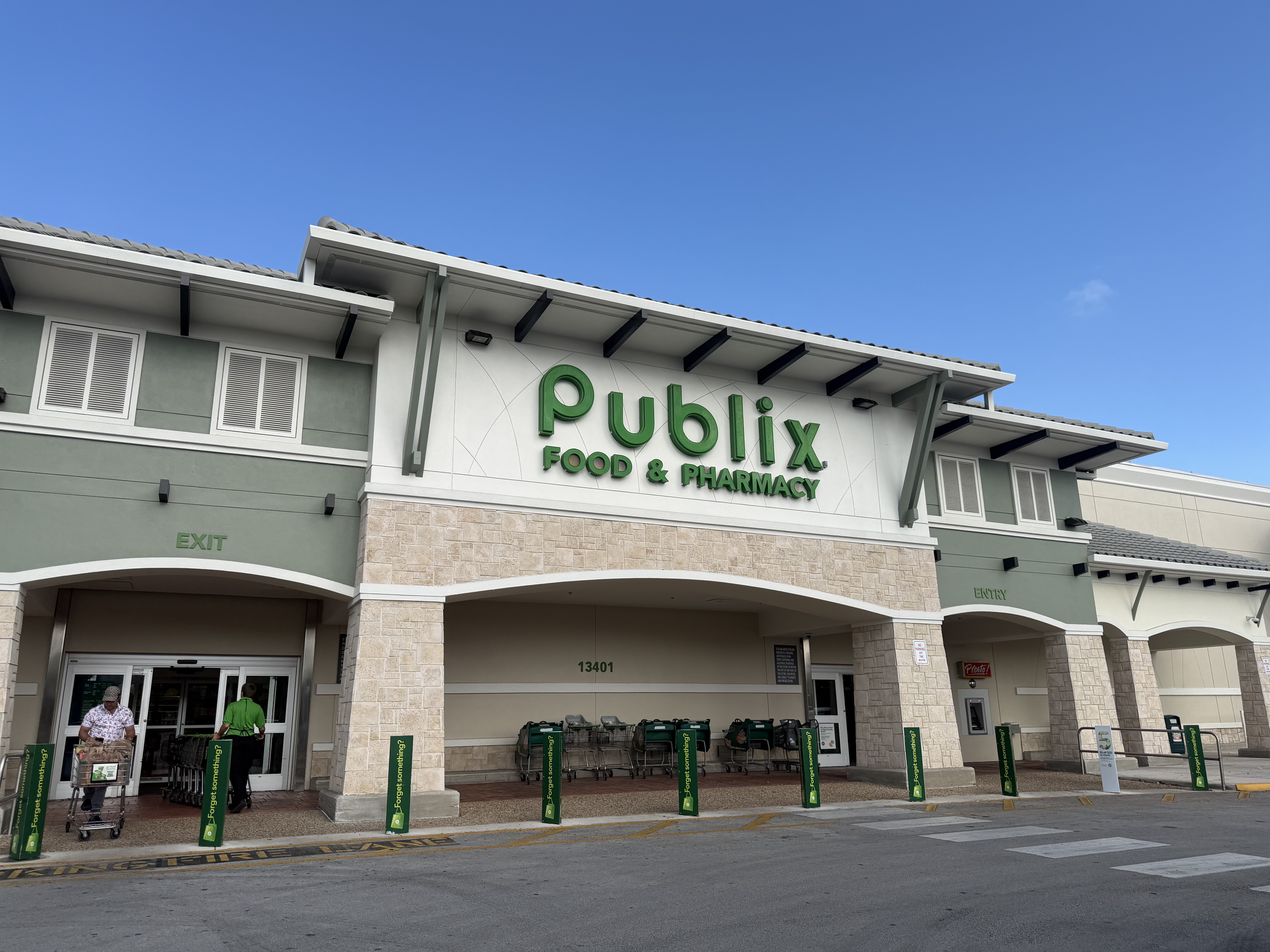 Publix Quietly Reverses Open Carry Policy in Florida Stores