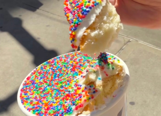 Publix is bringing TikTok's viral dot cakes to South Florida