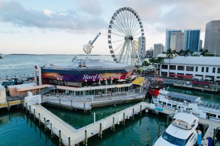 Iconic Miami Hard Rock Cafe closing after 33 years