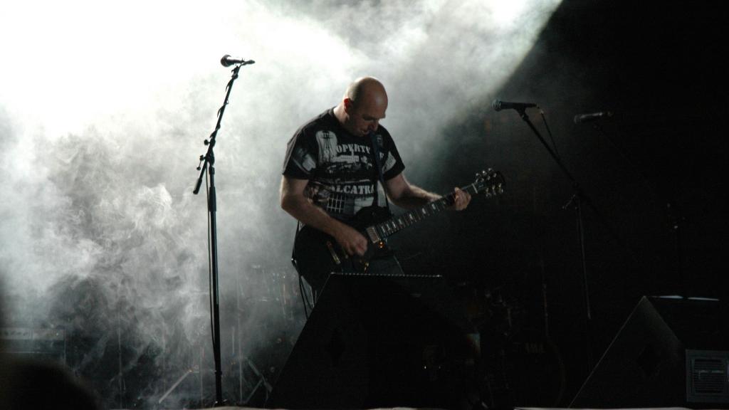 Meatwound, Bleeth, Ejecutadór, Headfoam, and Vertical Burial in Miami