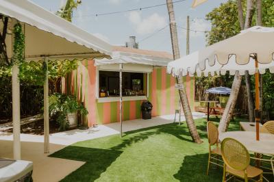 Miami landmark reopens as food and cocktail garden