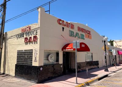 Famed Miami Beach dive bar celebrates 100 years