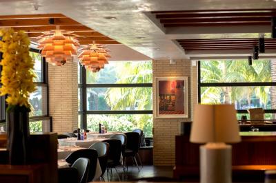 Hillstone at Bal Harbour closes after 11 years