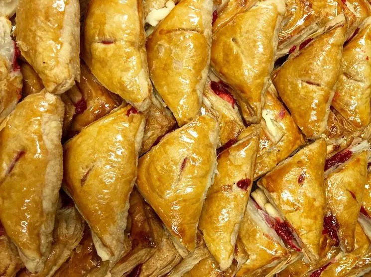 Vicky Bakery Will Ship Pastelitos to Your Valentine