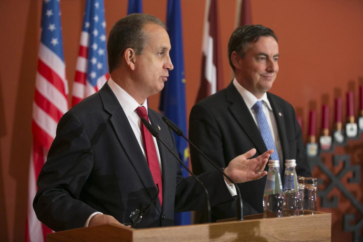 Miami Rep. Mario Diaz-Balart Took $1,000 in NRA Money After Parkland Massacre