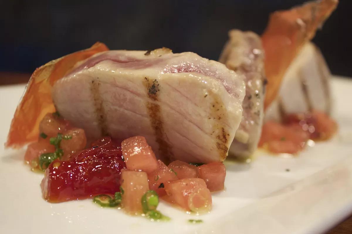 Niu Kitchen’s Deme Lomas Opens Josper-Centric Spot, Arson