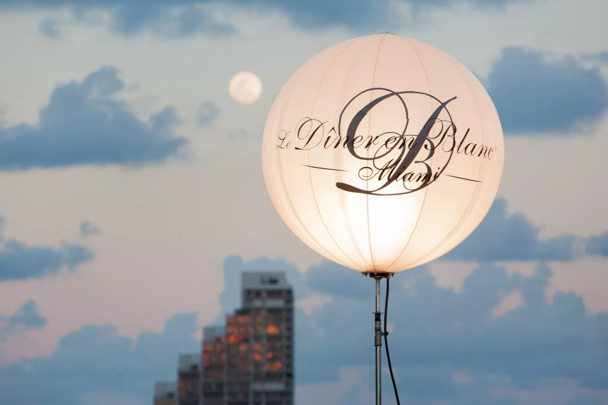 Waitlist Opens for Upcoming Dîner en Blanc