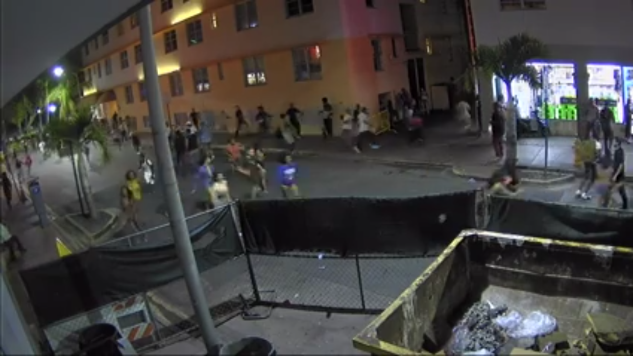 Spring Breakers Twerk, Beat Up Uber Driver, and Stampede in Miami Beach