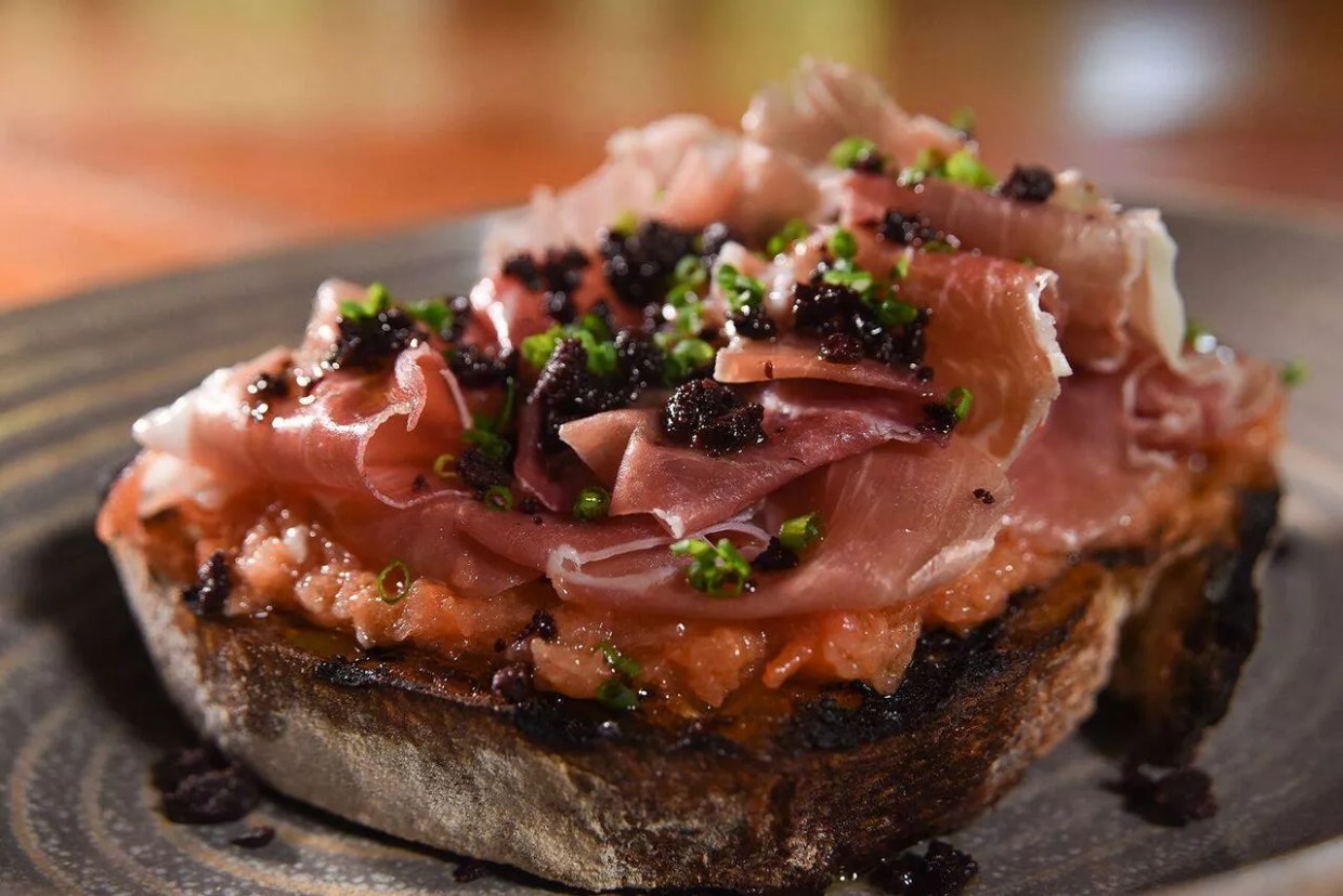 The Ten Best Restaurants in Coconut Grove