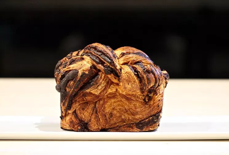 Zak the Baker and Instagram Star Bread Face Girl Smash Their Faces in Babka