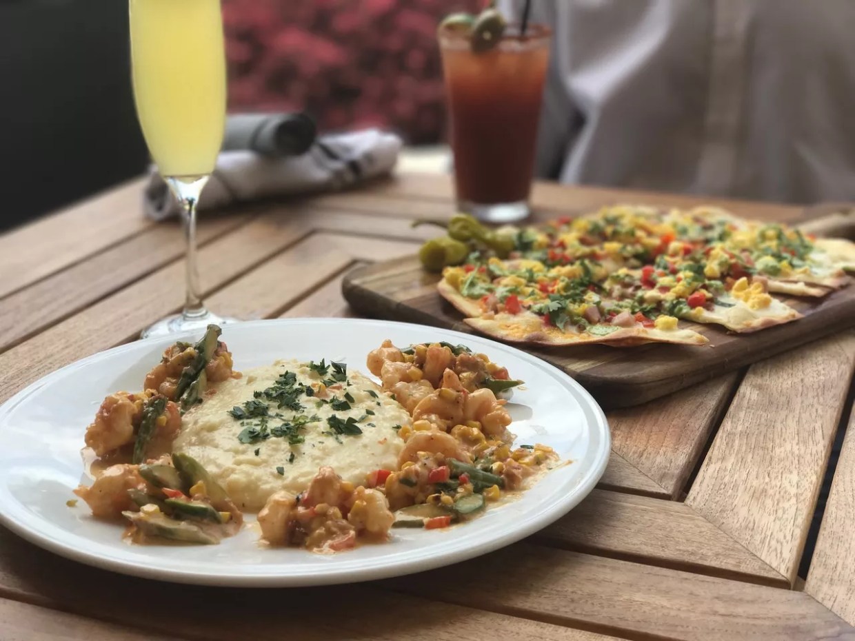 Brimstone Woodfire Grill Debuts Bottomless Sunday Brunch at CityPlace Doral