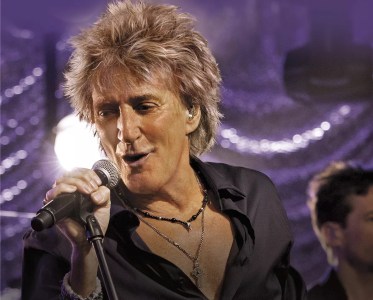 Rod Stewart Will Perform at Hard Rock Live 