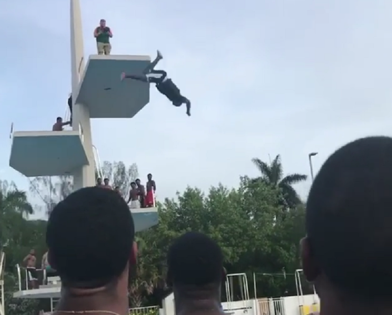 Watch a Miami Hurricanes Football Camper Execute the World’s Worst High Dive