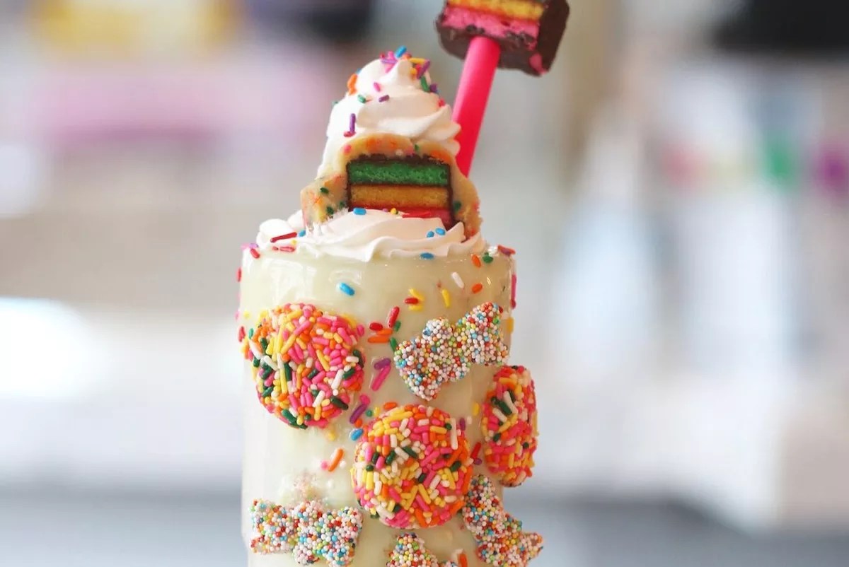 MdoughW Collaborates With Sugar Factory for an “Insane” Milkshake