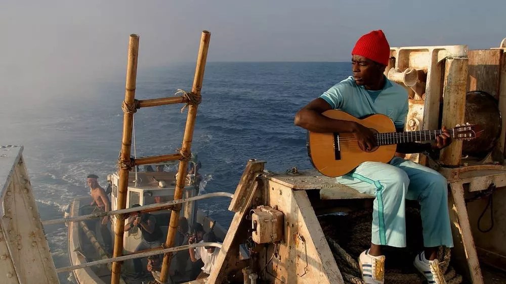 Seu Jorge Pays Tribute to <i>A Life Aquatic</i> With David Bowie Covers at the Broward Center