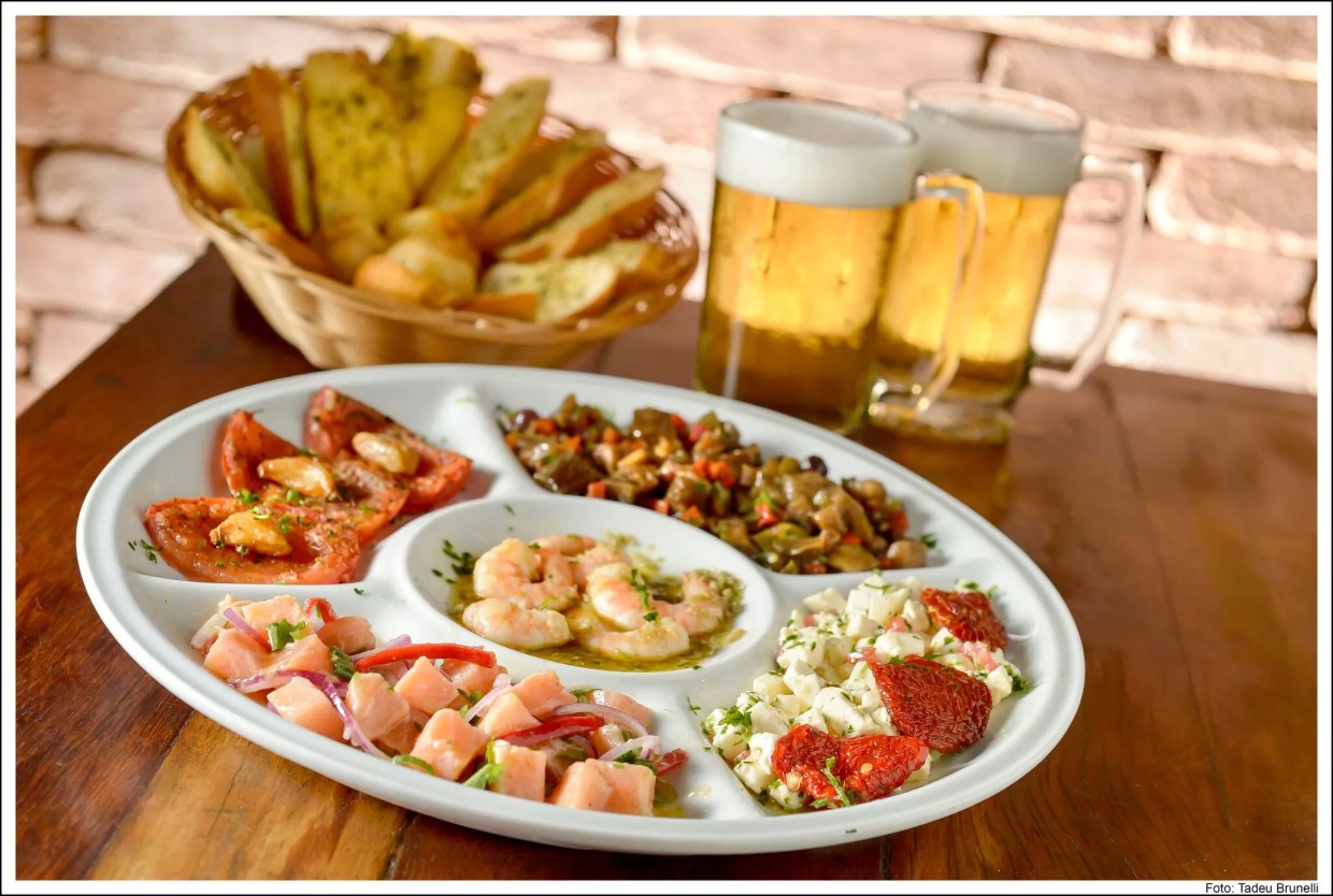 Brazil’s Coco Bambu Survives Hurricane Irma and Finally Opens on South Beach