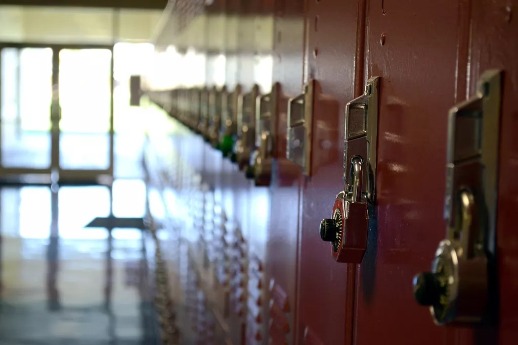 With Schools Closed After Irma, South Florida Parents Struggle to Work