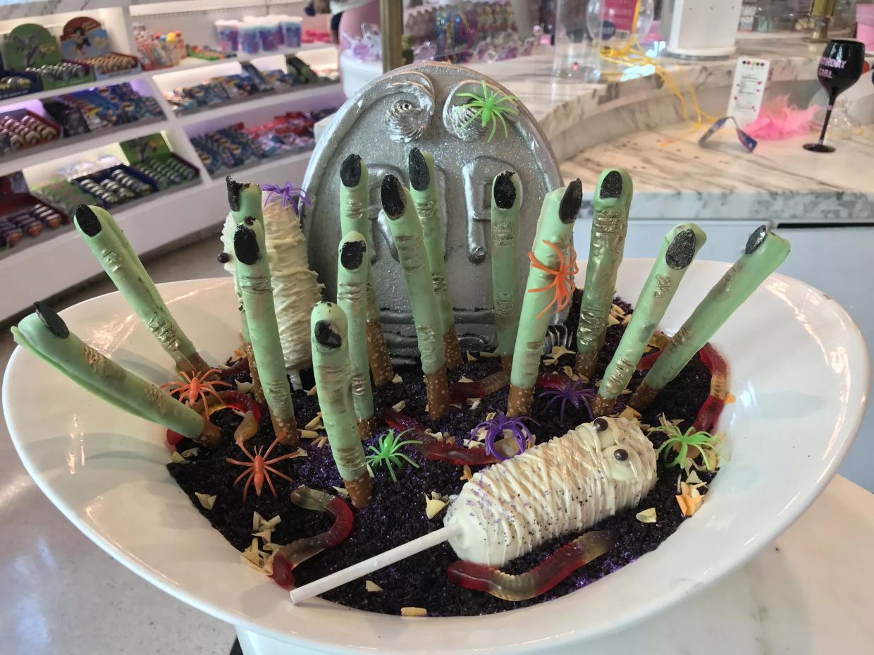 Halloween 2017: Lincoln Road Parade Dining Guide