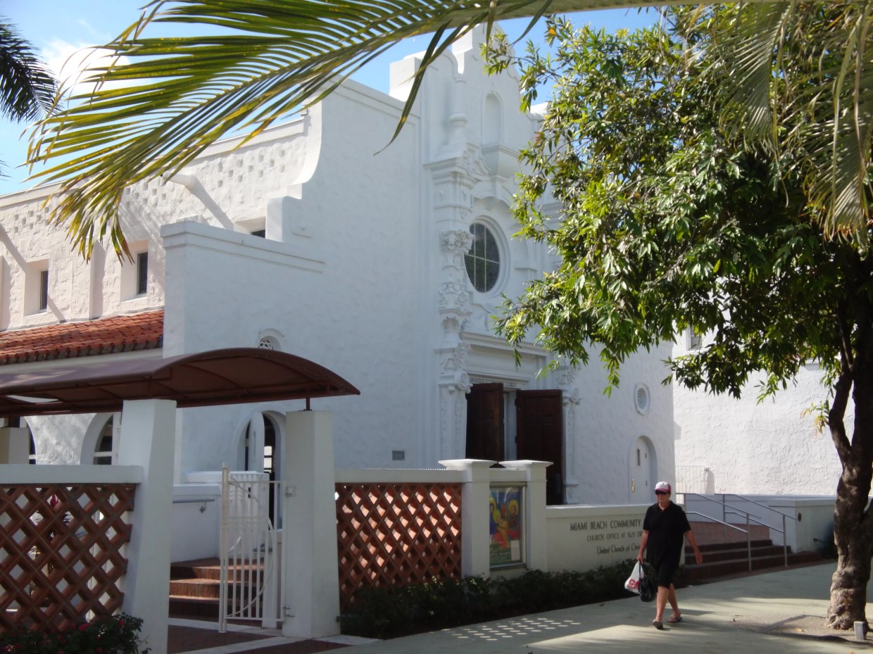 Miami Beach Community Church Stops Serving Breakfast for the Homeless
