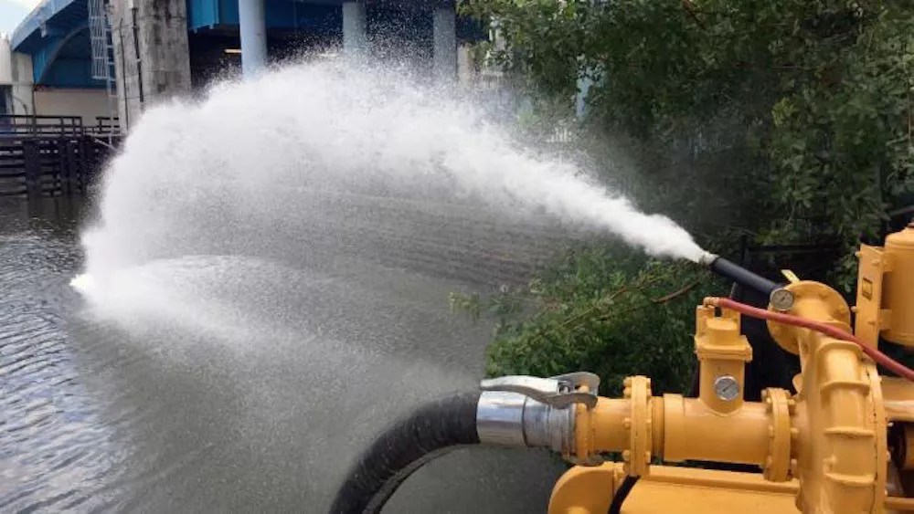 Misael Soto’s <i>Flood Relief</i> Shows How Much Climate Change Sucks