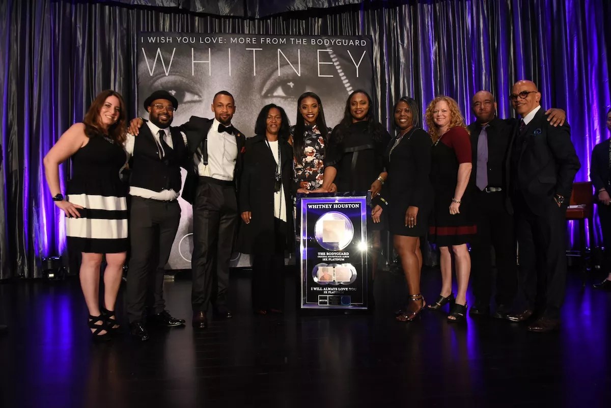 At the Fontainebleau, Whitney Houston’s Fans Celebrated 25 Years of <i>The Bodyguard</i>