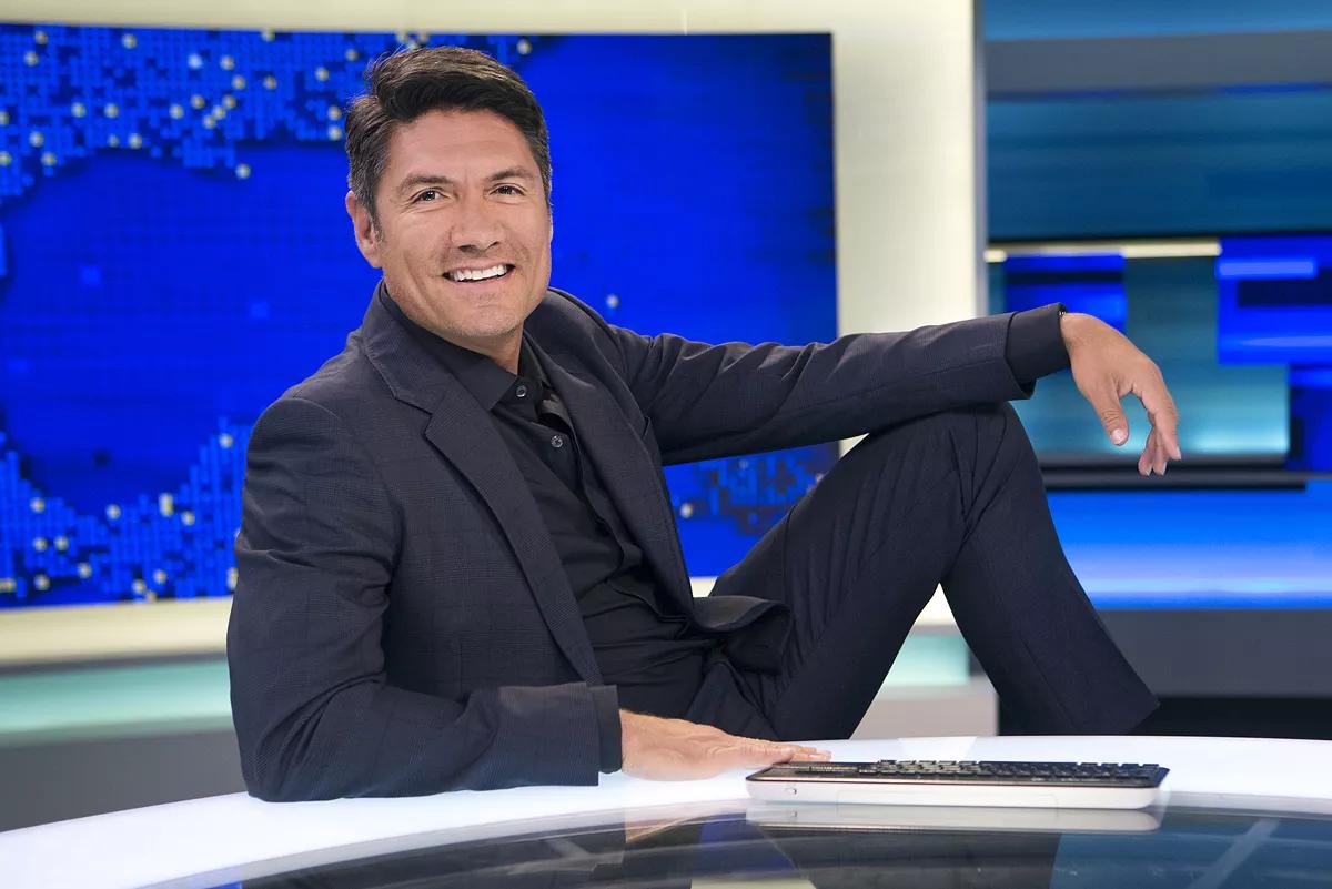 Louis Aguirre Returns Home to Anchor WPLG Local 10 News