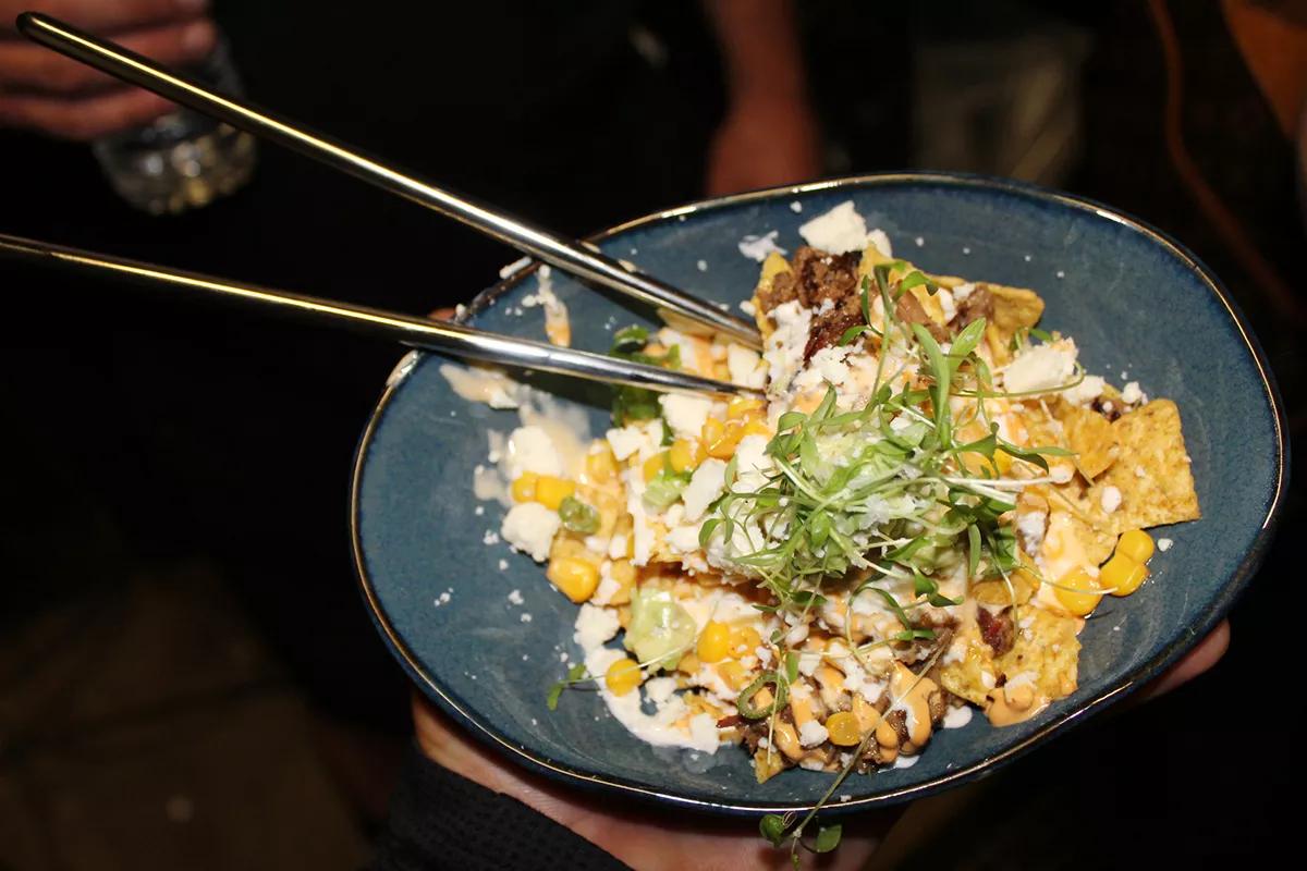 Melinda’s at the Electric Pickle Offers Nachos and Mezcal