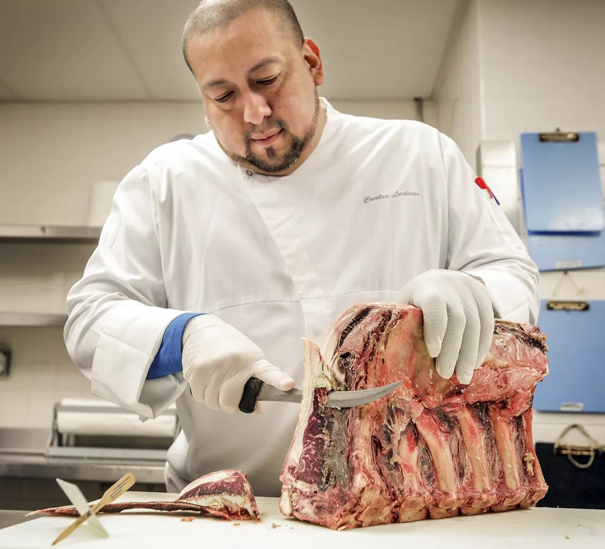 Fontainebleau’s Aged Beef Costs Hundreds but Is Worth It