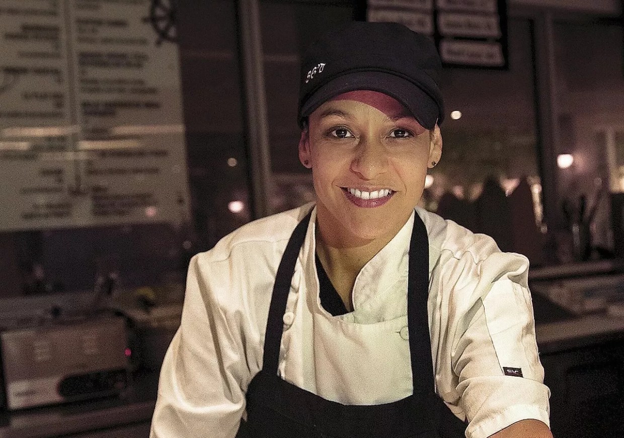 From Le Zoo to St. Roch Market, Lisa Chadwick Has Made Oyster-Shucking an Art Form