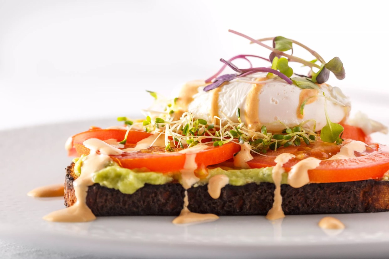 Terra Mare Offers Bottomless Brunch and Ocean Views