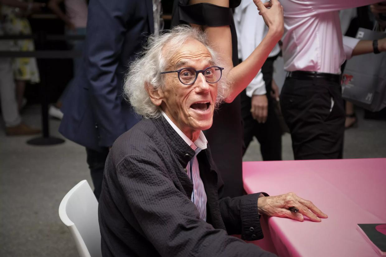 An Evening With Christo and His <i>Surrounded Islands</i> at PAMM