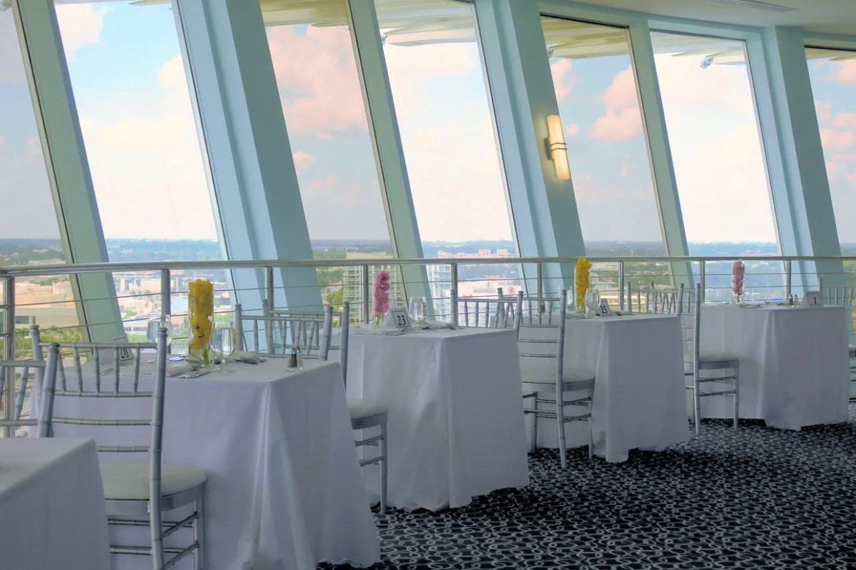 Pier Sixty-Six Hotel’s 17th-Floor Restaurant Opens for Brunch In the Sky