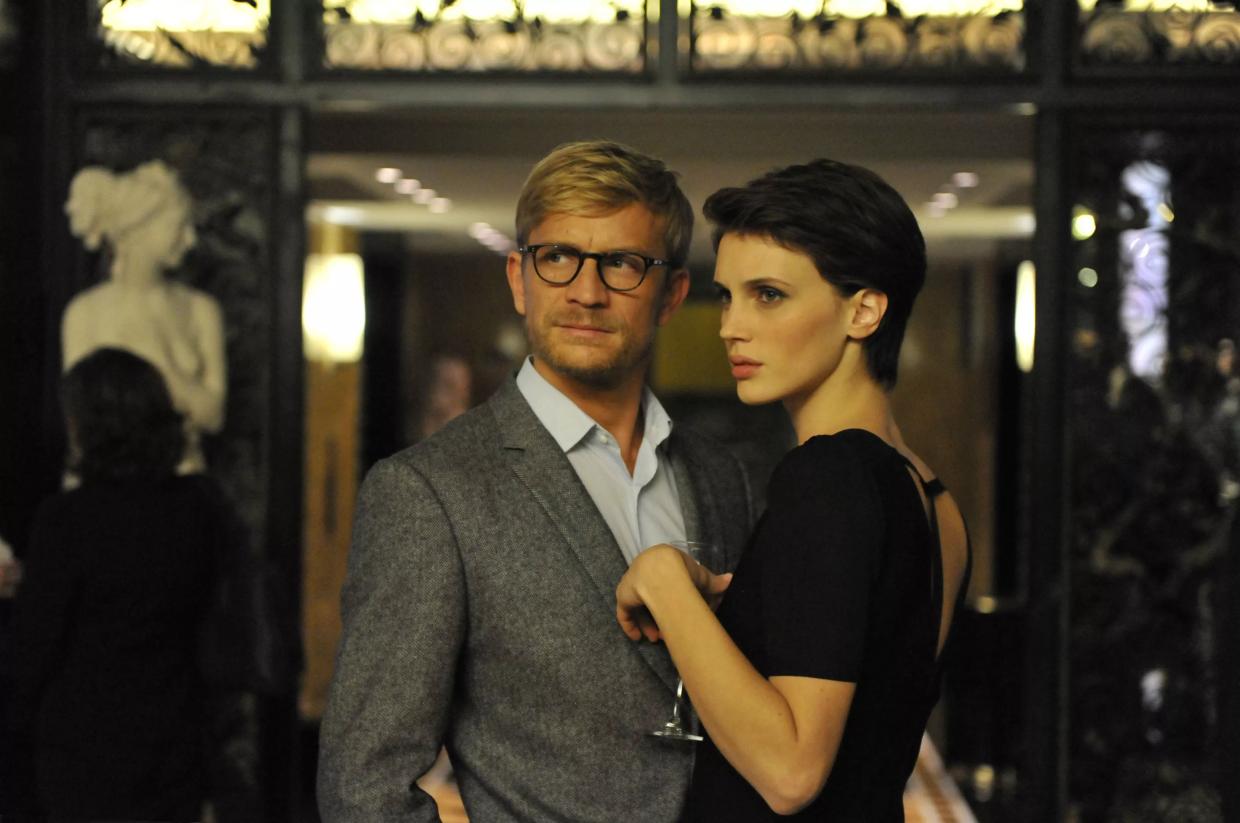 Ozon’s <i>Double Lover</i> Doubles Down on ‘80s-Style Psychosexual Thriller