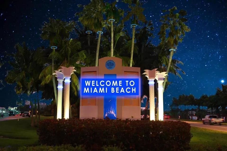 Miami Beach Commissioners Fight Over “Super Ugly” LED Sign at I-195 Entrance