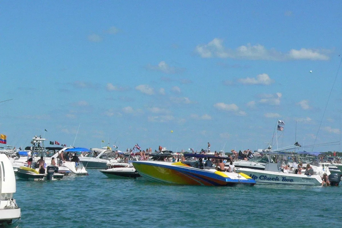 Here’s How to Determine Whether Your Party Yacht Is Legitimate