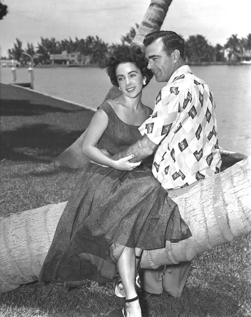 Author Deborah Pollack Details <i>Vintage Miami Beach Glamour</i> in New Book