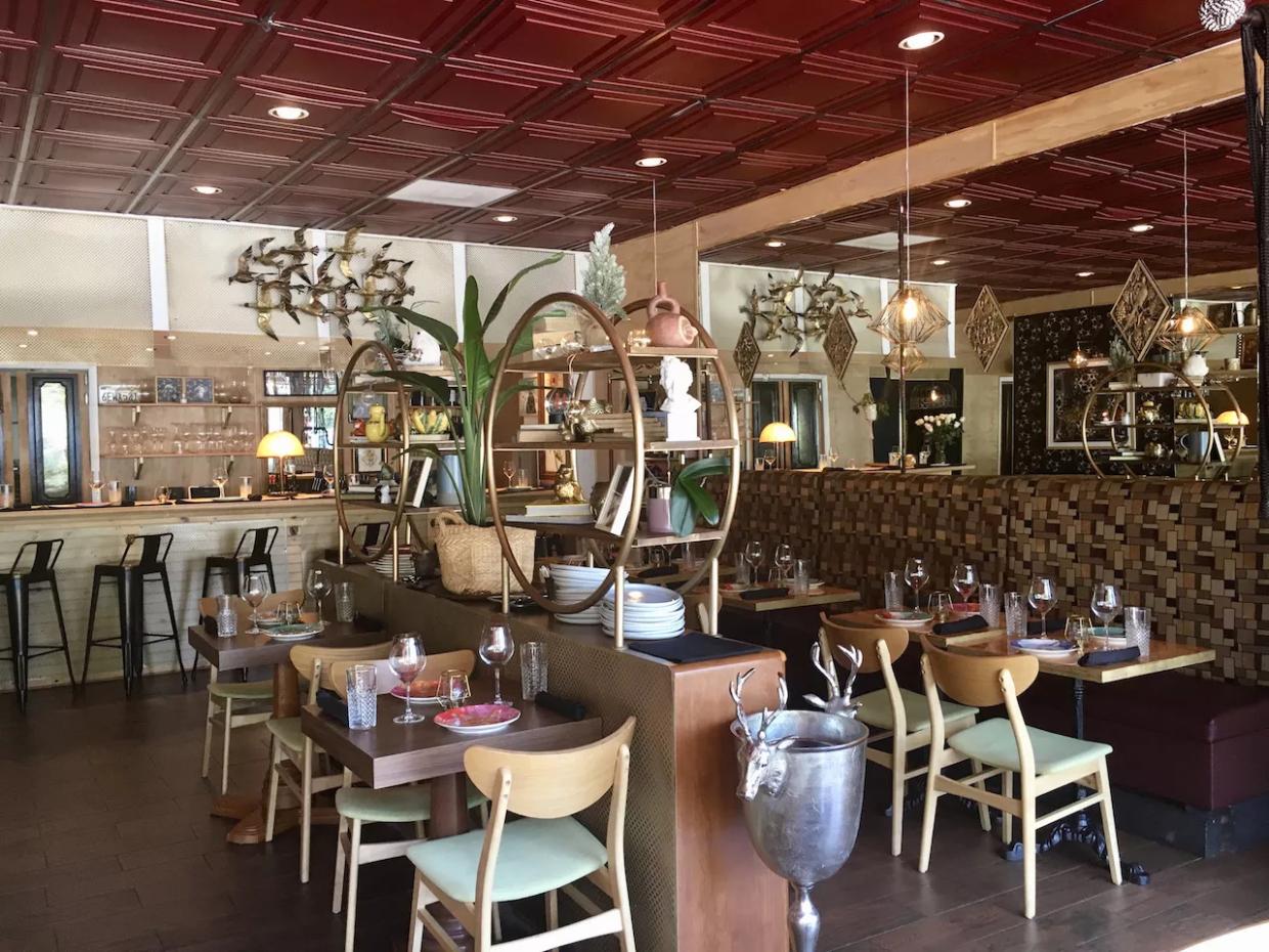 Silverlake Serves Bistro Classics With an International Twist in Normandy Isles