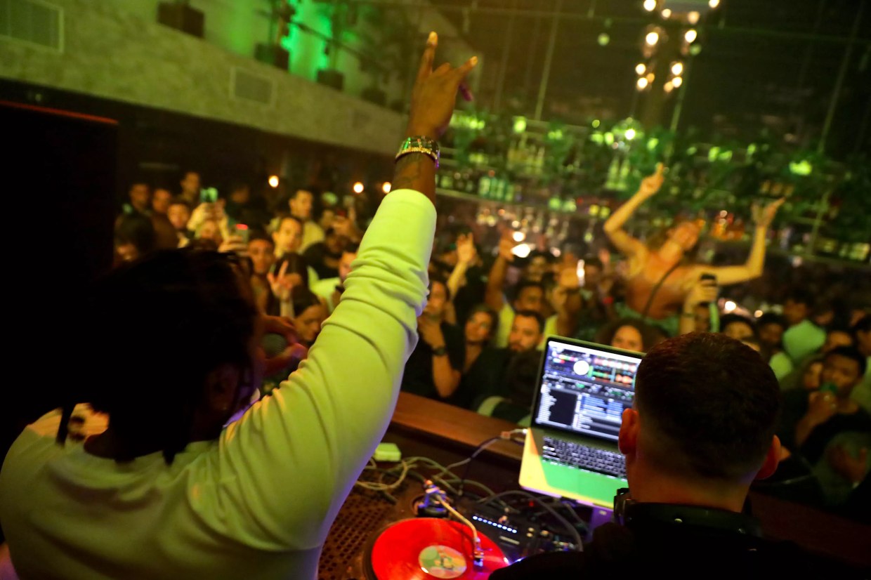 The Best Free Memorial Day Parties in South Florida